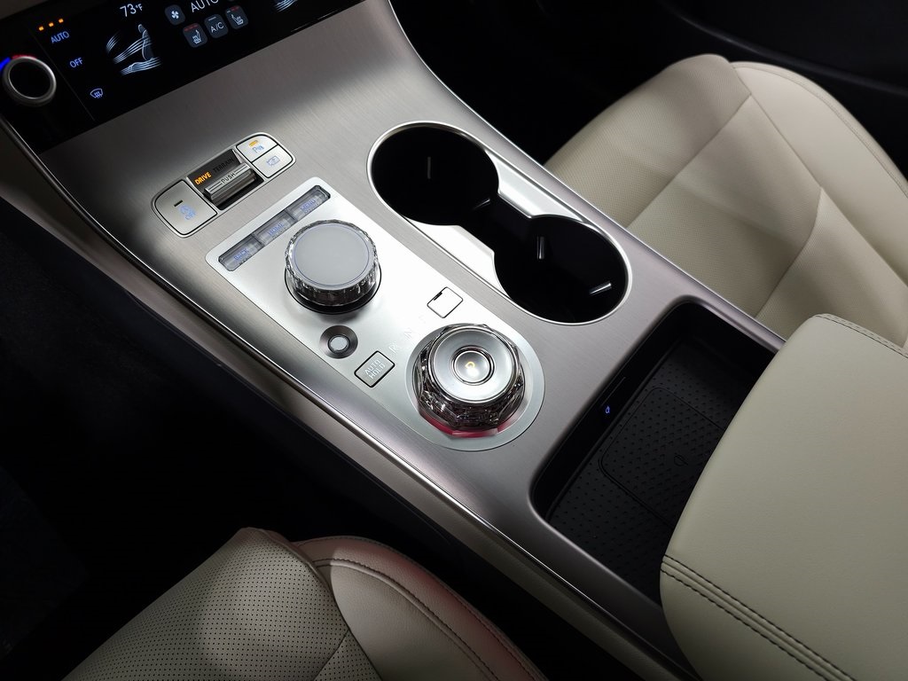 2026 Genesis GV70 2.5T Select photo 23