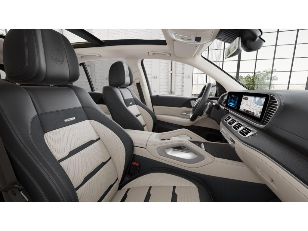 2025 Mercedes Benz GLE AMG 53 4MATIC photo 3