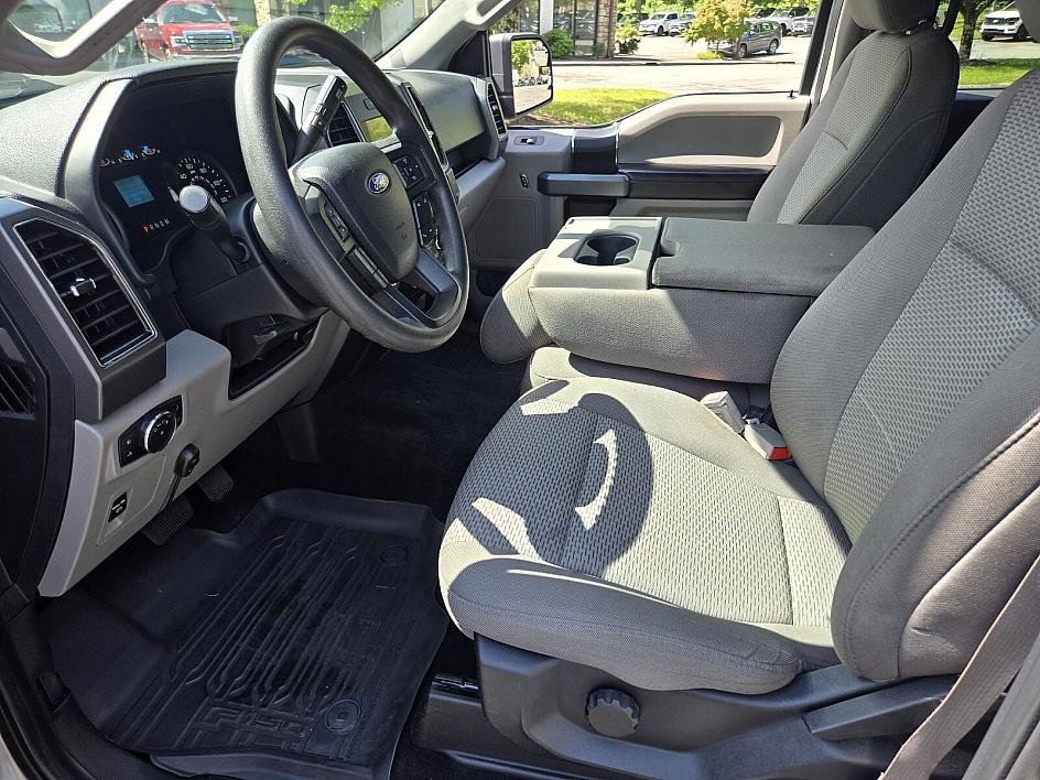 2020 Ford F-150 XLT photo 9