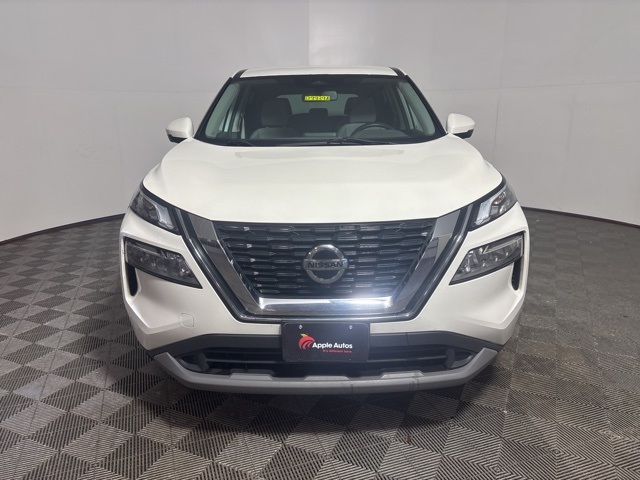 Used 2021 Nissan Rogue SV with VIN JN8AT3BB9MW228016 for sale in Shakopee, Minnesota