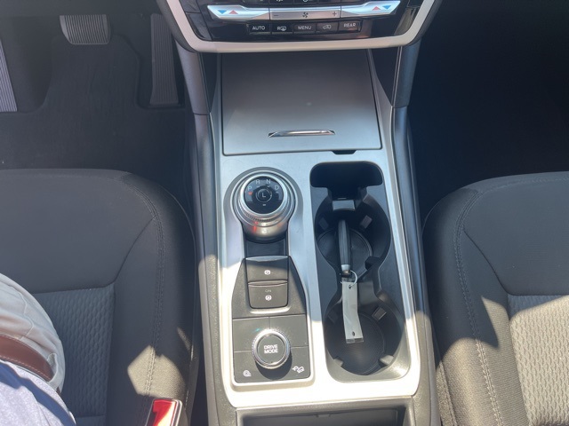 2022 Ford Explorer XLT photo 16
