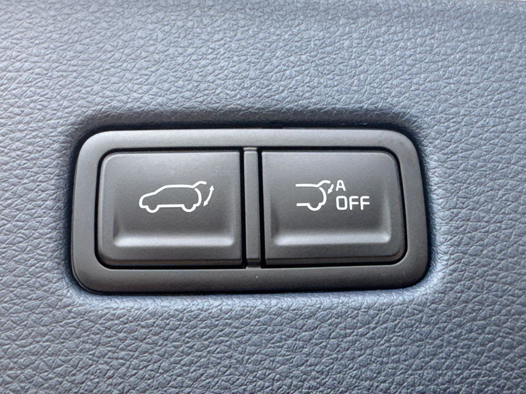 2026 Kia Carnival SX Prestige photo 18