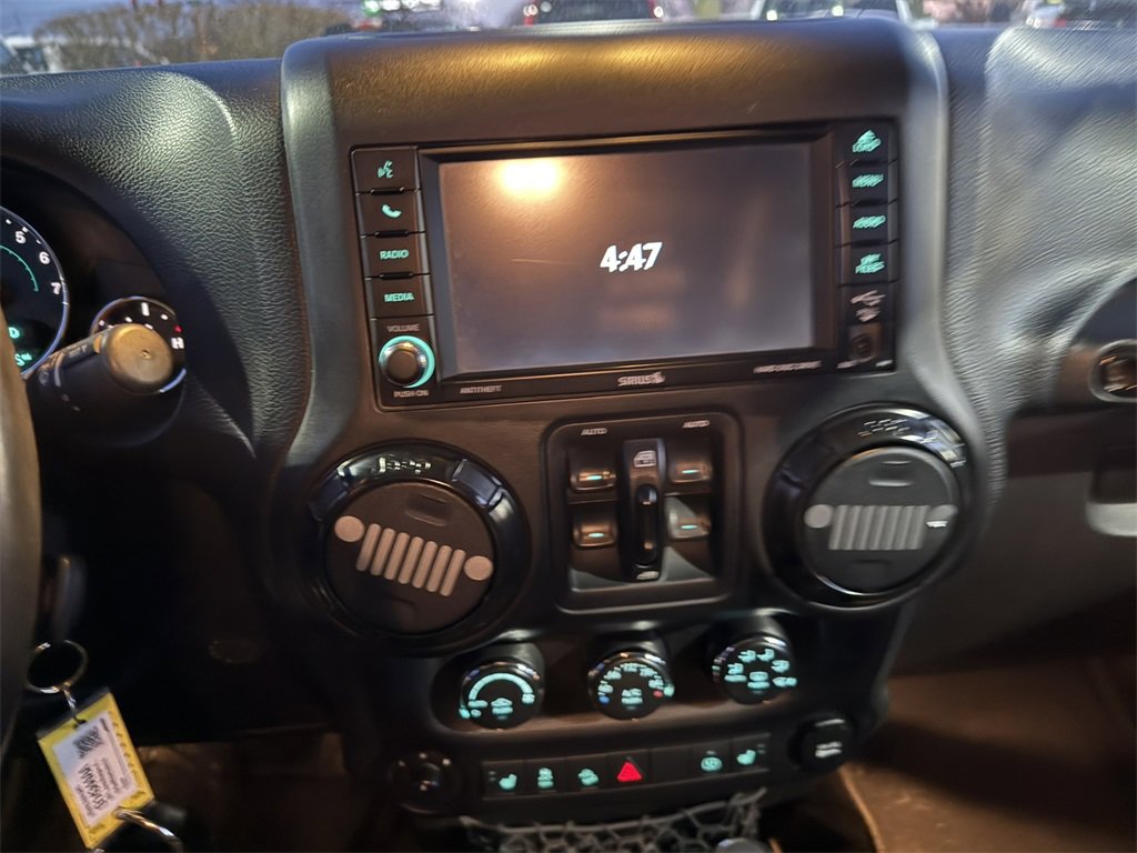 2017 JEEP WRANGLER - Image 17