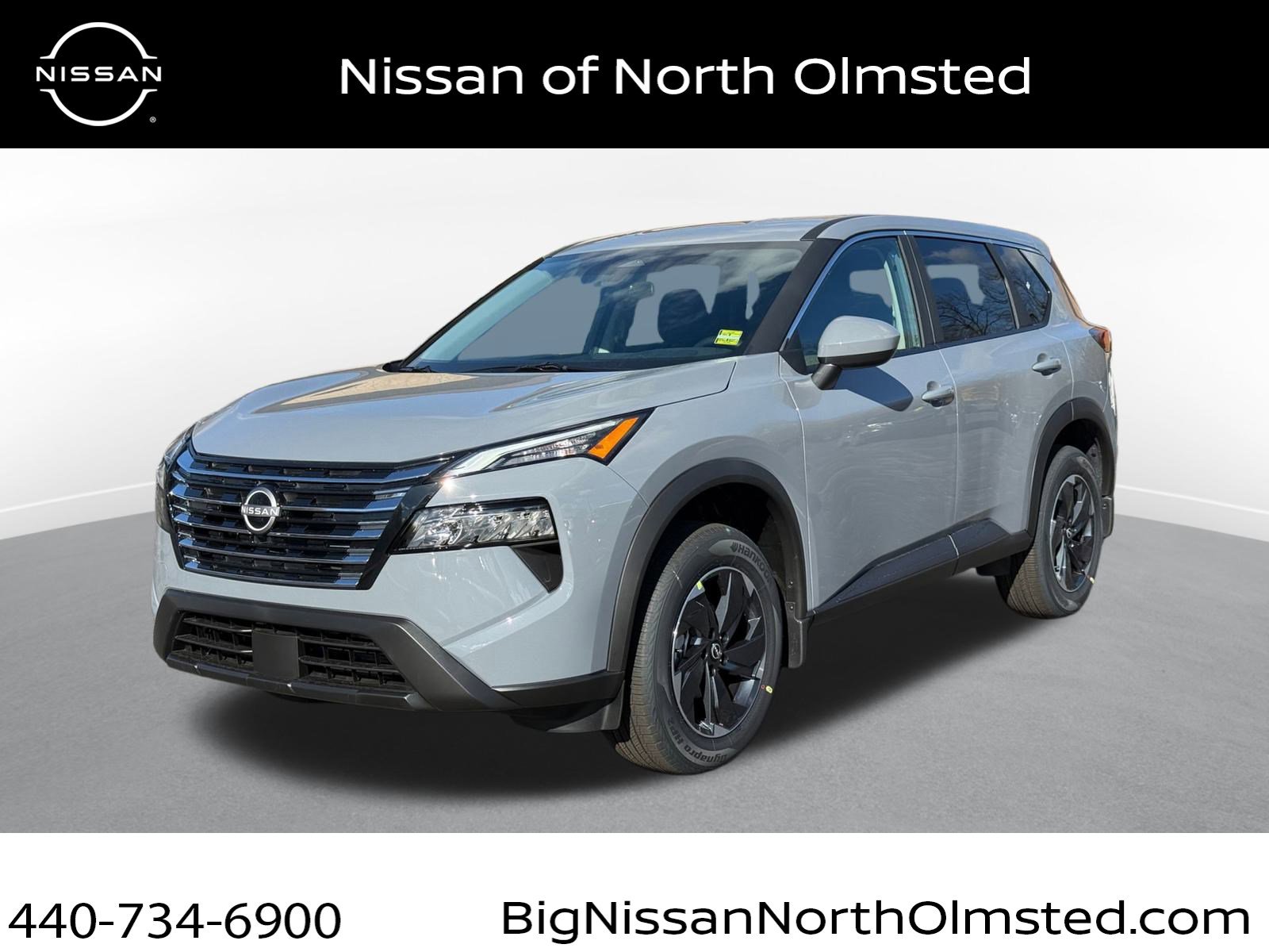 2026 Nissan Rogue SV's photo