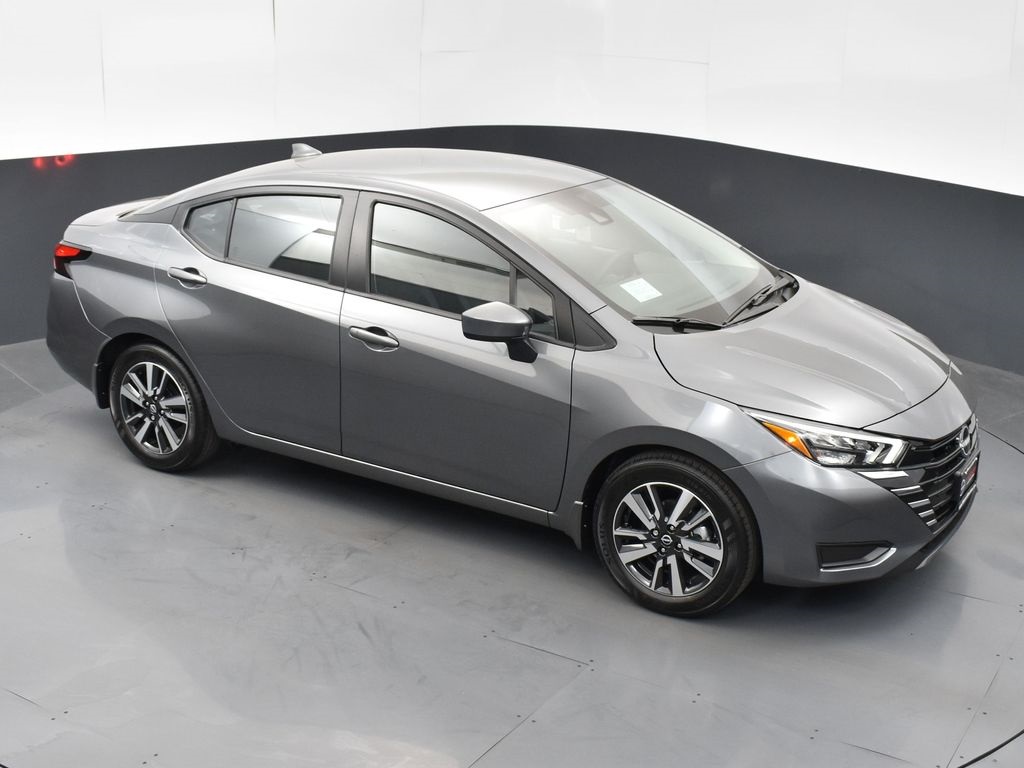 2025 Nissan Versa 1.6 SV photo 41