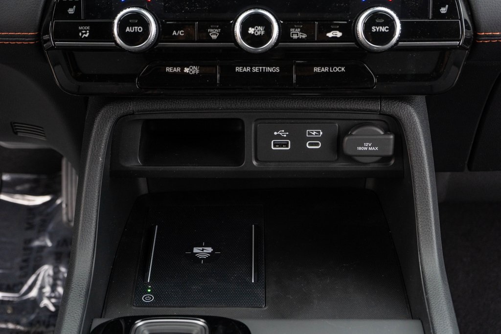 2025 Honda Pilot TrailSport photo 21