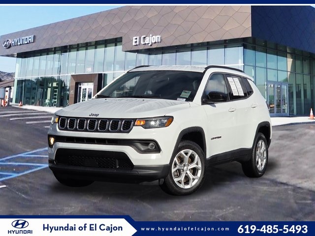 2024 Jeep Compass Latitude's photo