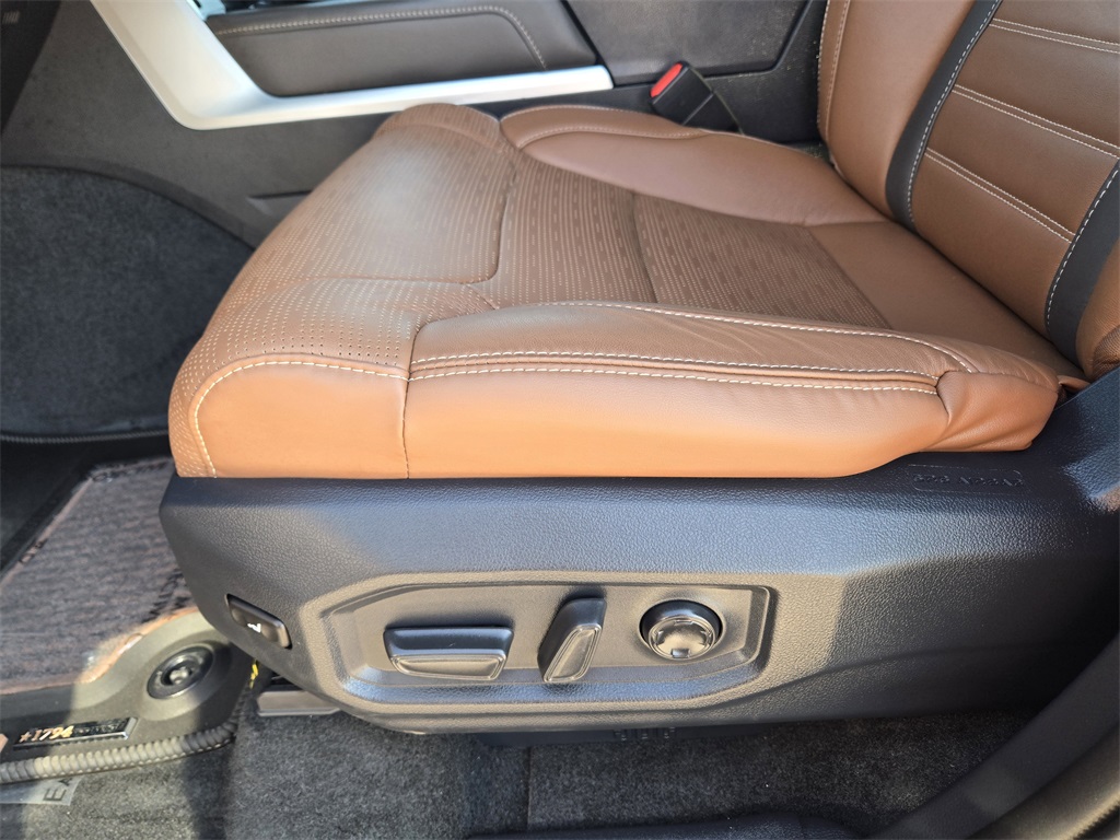 2025 Toyota Tundra 1794 Edition photo 22