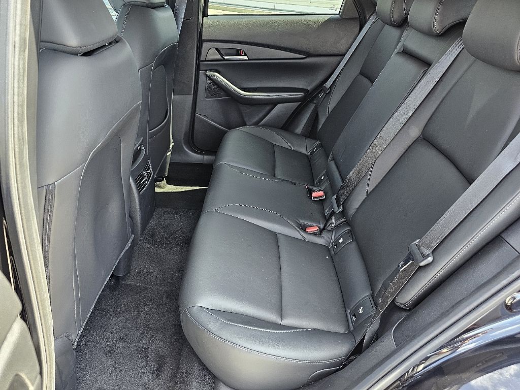 2025 Mazda CX-30 2.5 S Preferred photo 13