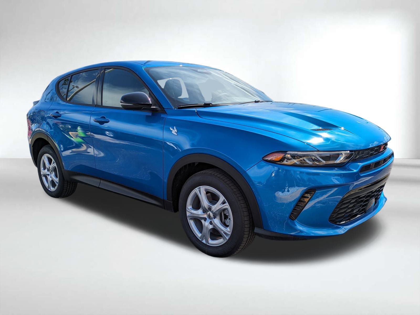 2025 Dodge Hornet GT photo 2