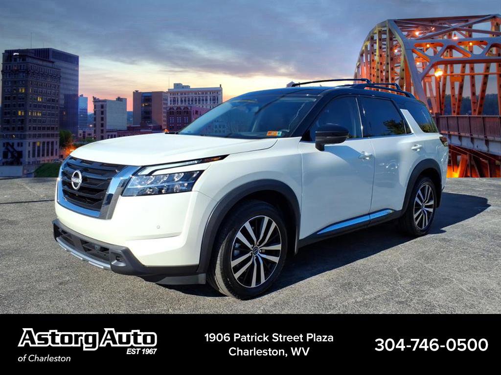 2024 Nissan Pathfinder Platinum photo 6