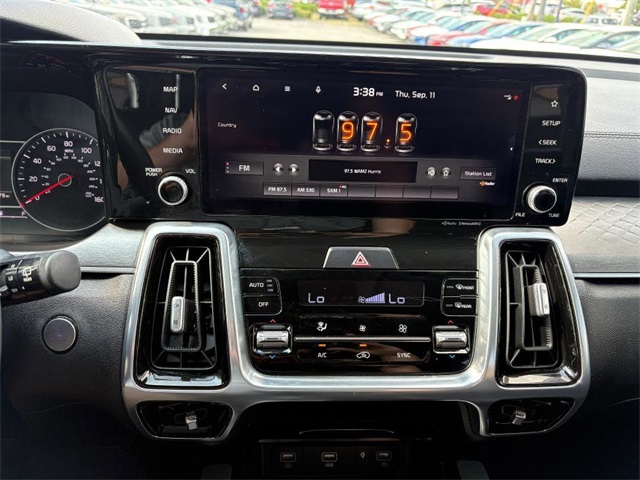 2022 Kia Sorento SX photo 14