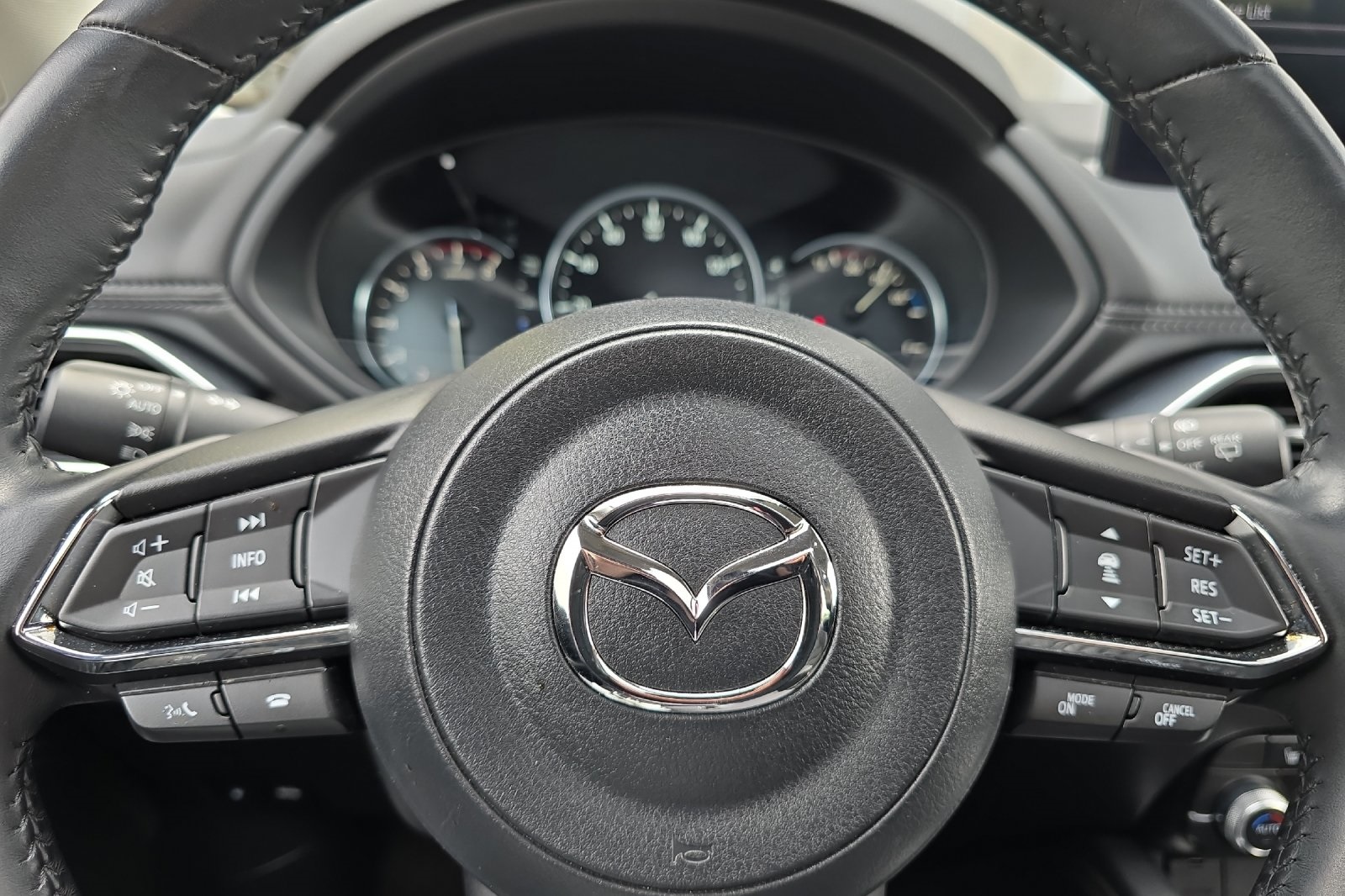 2022 Mazda CX-5 2.5 Premium Plus photo 27