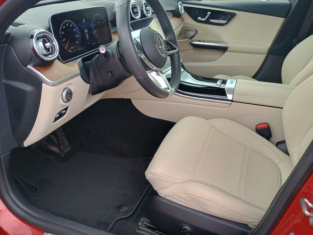 2023 Mercedes Benz C 300 4MATIC photo 9