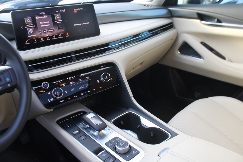 2025 Infiniti QX60 Luxe photo 15