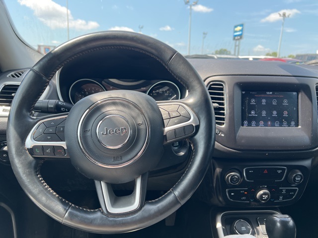 2018 Jeep Compass Latitude photo 12