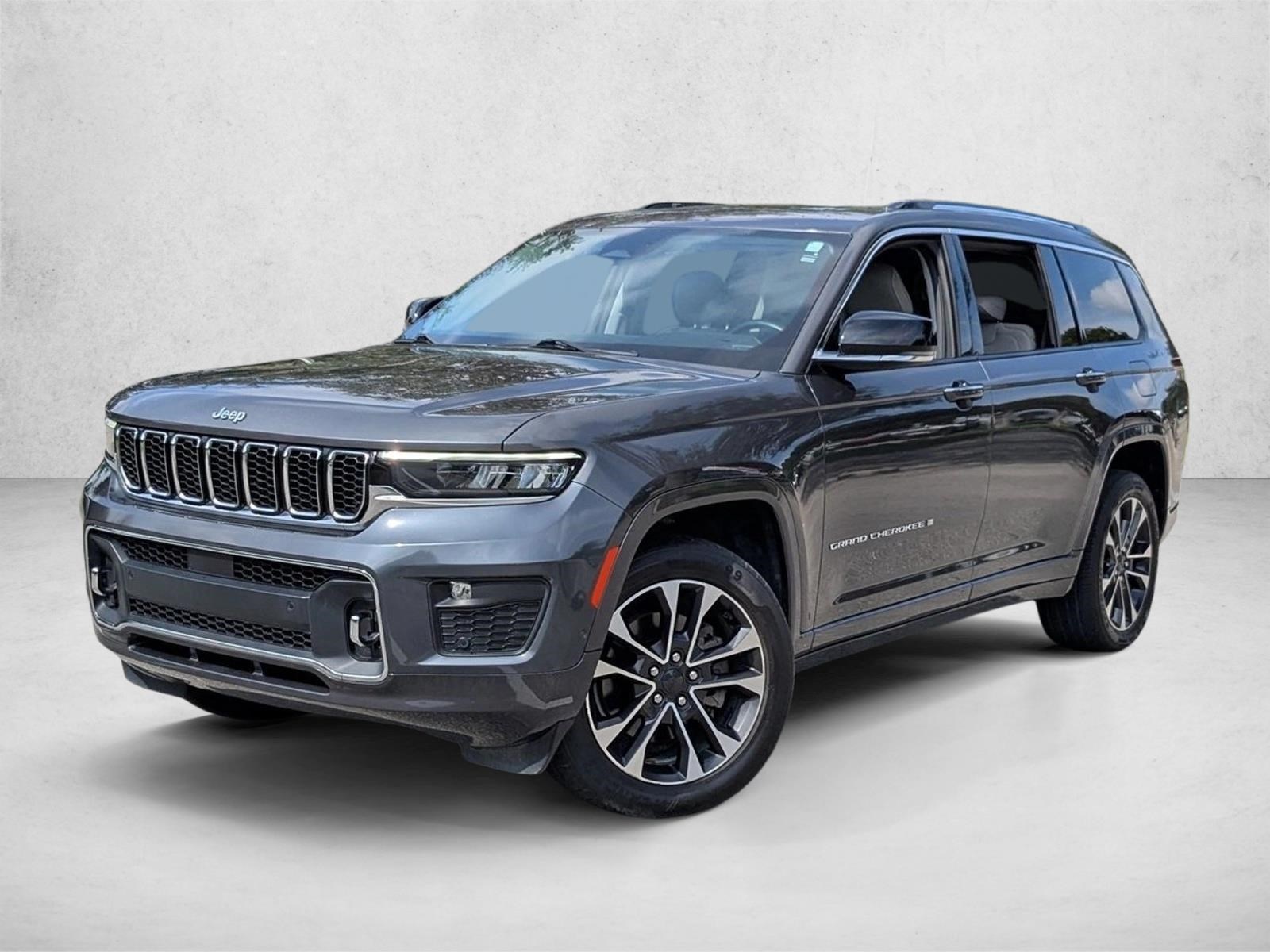 2021 Jeep Grand Cherokee L Overland's photo