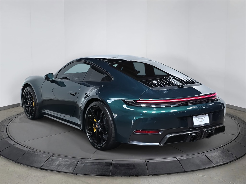 2025 Porsche 911 GTS photo 3