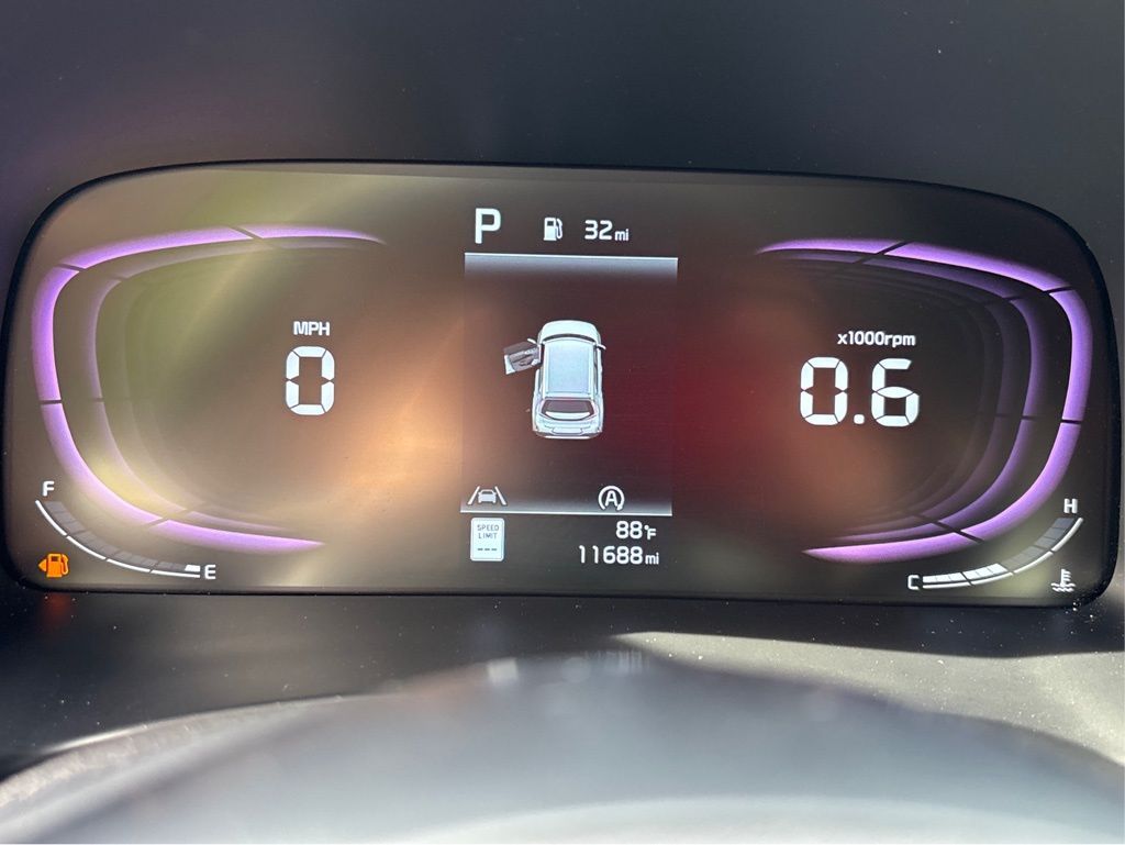 2023 Kia Soul LX photo 22