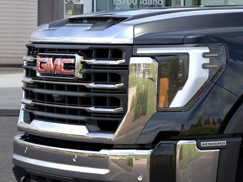 2025 Gmc Sierra HD SLT photo 13