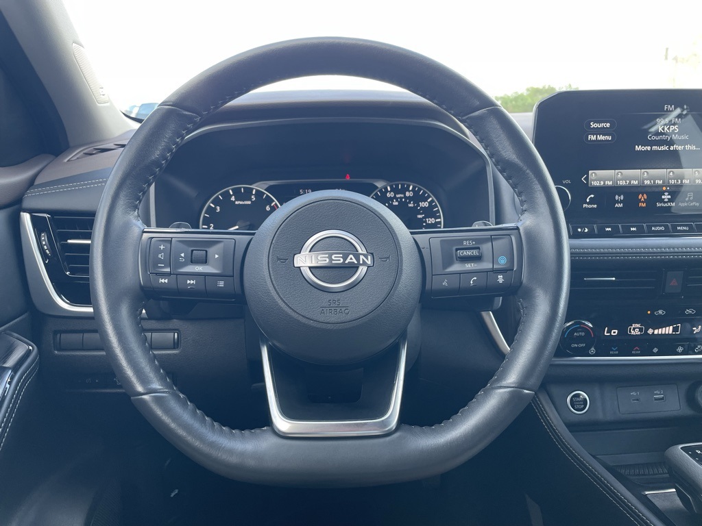 2023 Nissan Rogue SL photo 8