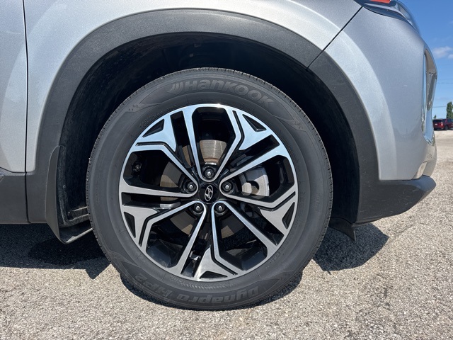 2020 Hyundai Santa Fe Limited photo 4