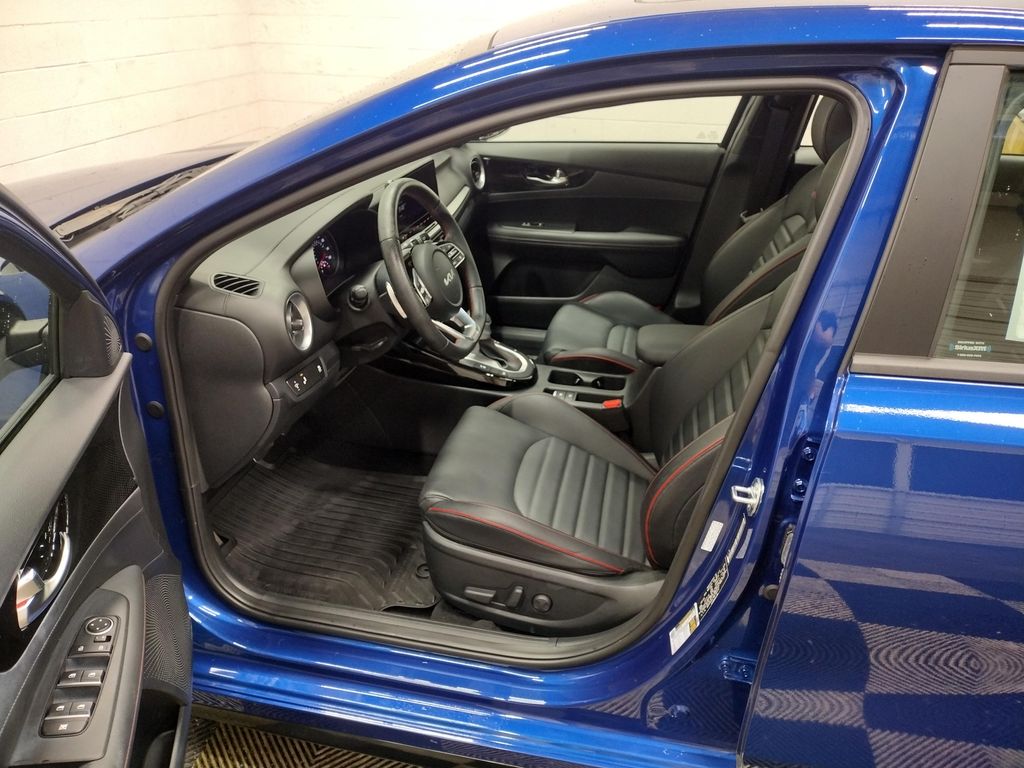 2024 Kia Forte GT photo 16