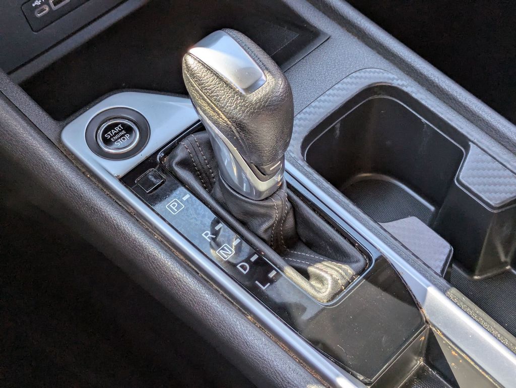 2023 Nissan Sentra SV photo 19