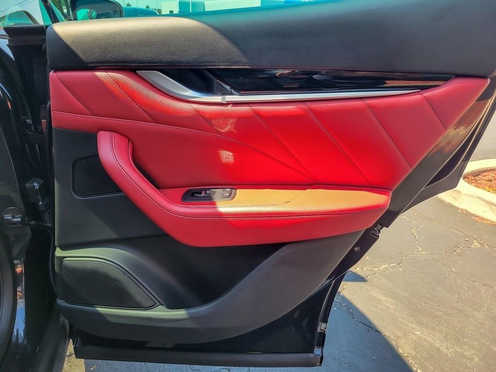 2022 Maserati Levante GT photo 19