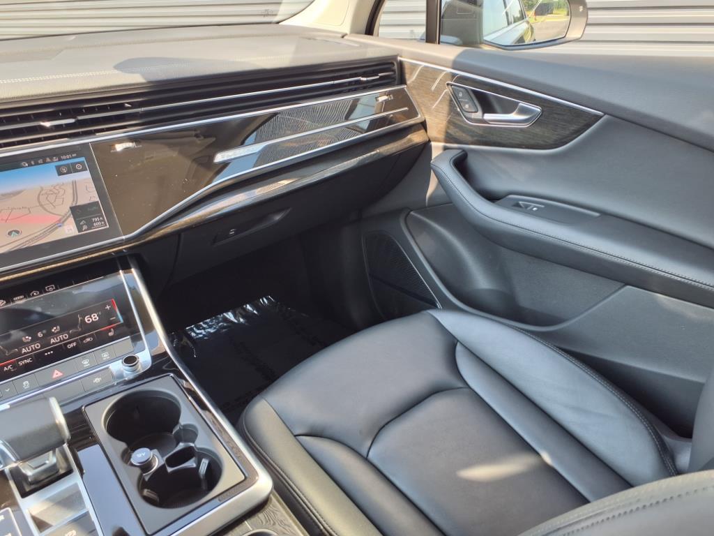 2024 Audi Q7 Premium Plus photo 26