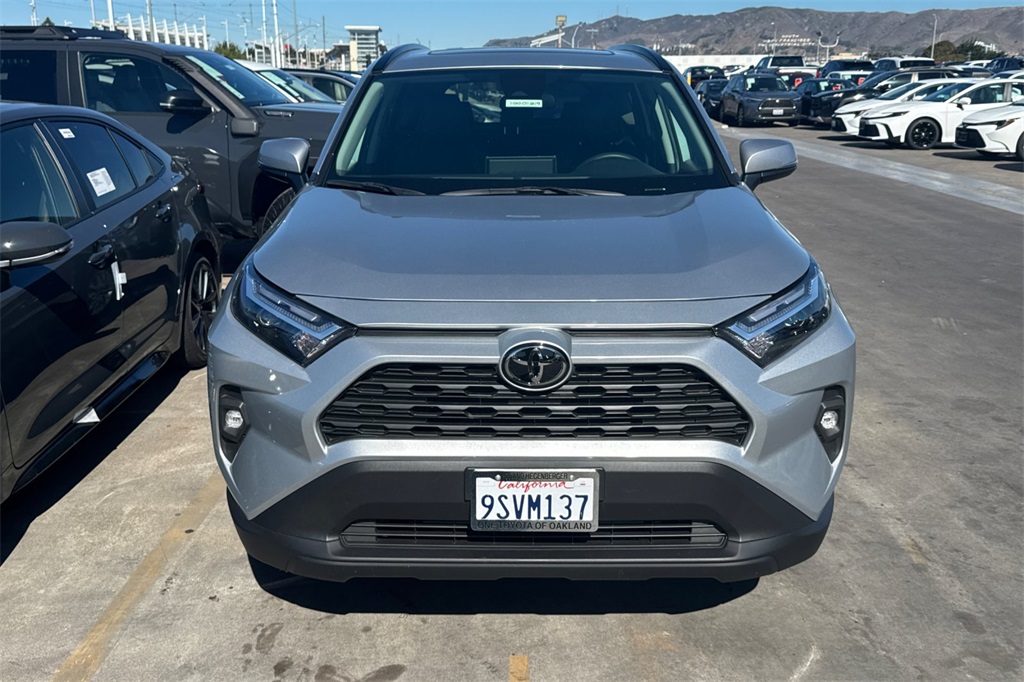 2025 Toyota RAV4 XLE Premium photo 3
