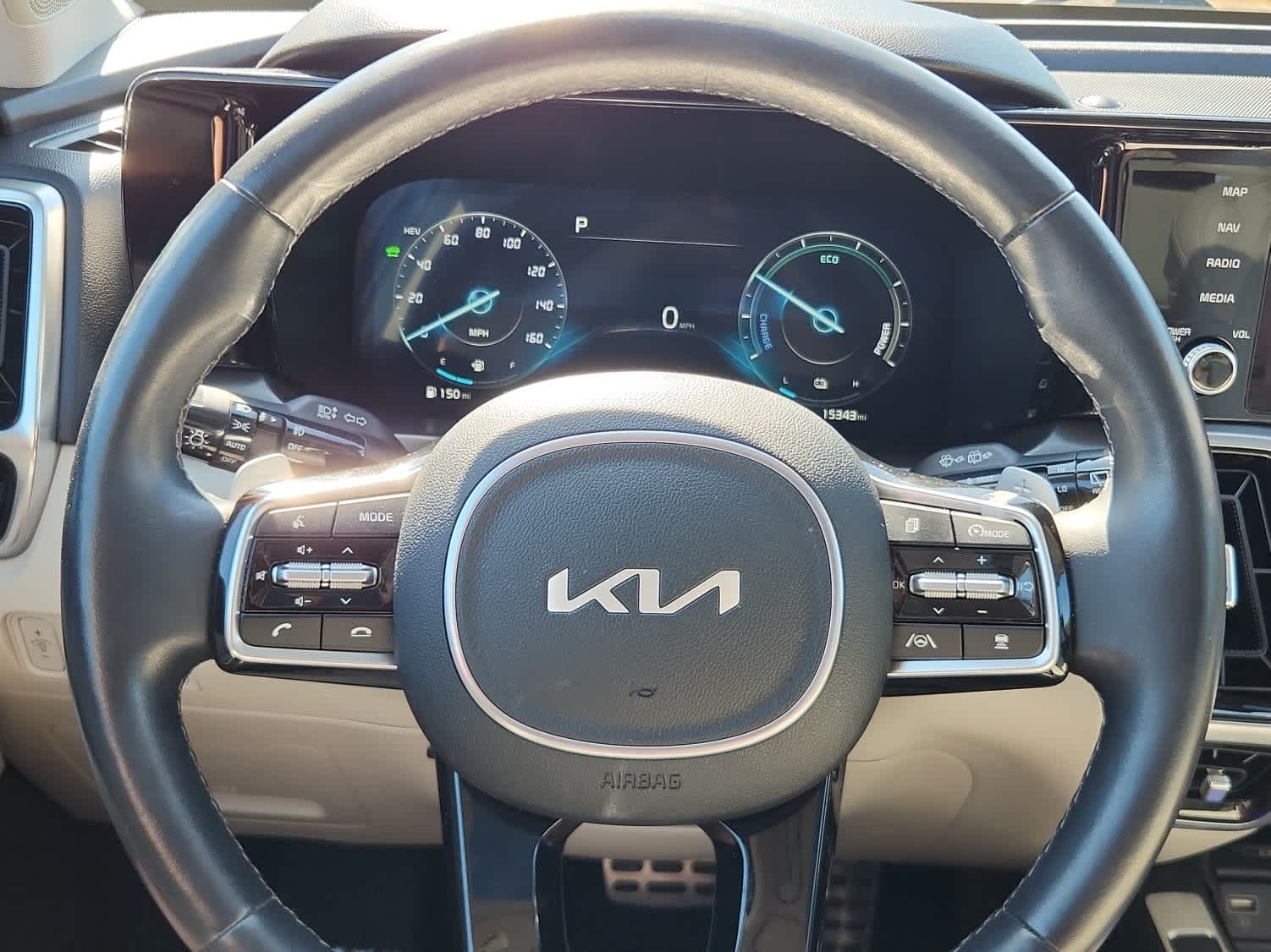 2023 Kia Sorento Plug-In Hybrid SX Prestige photo 15