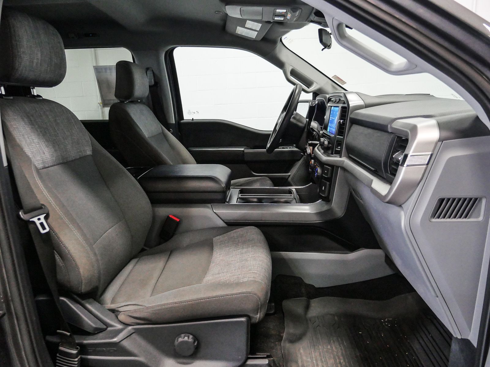 2022 Ford F-150 XLT photo 23