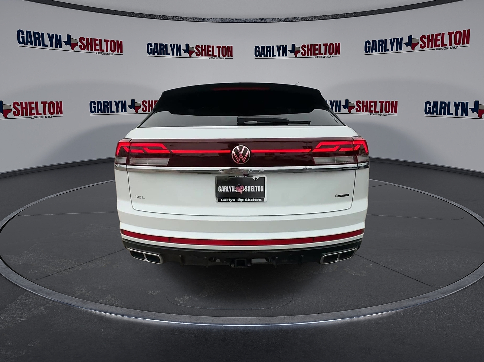 New 2024 Opal White Pearl Effect Volkswagen 2.0T SEL R-Line image 7