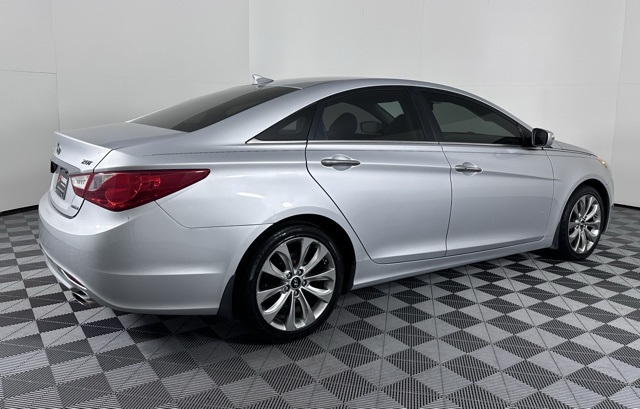 2013 Hyundai Sonata Limited photo 3
