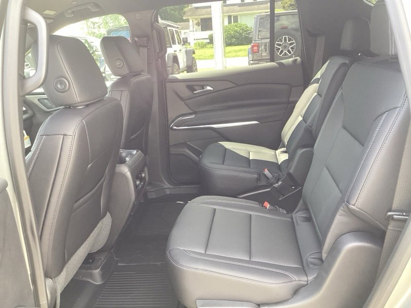 2026 Chevrolet Traverse photo 18