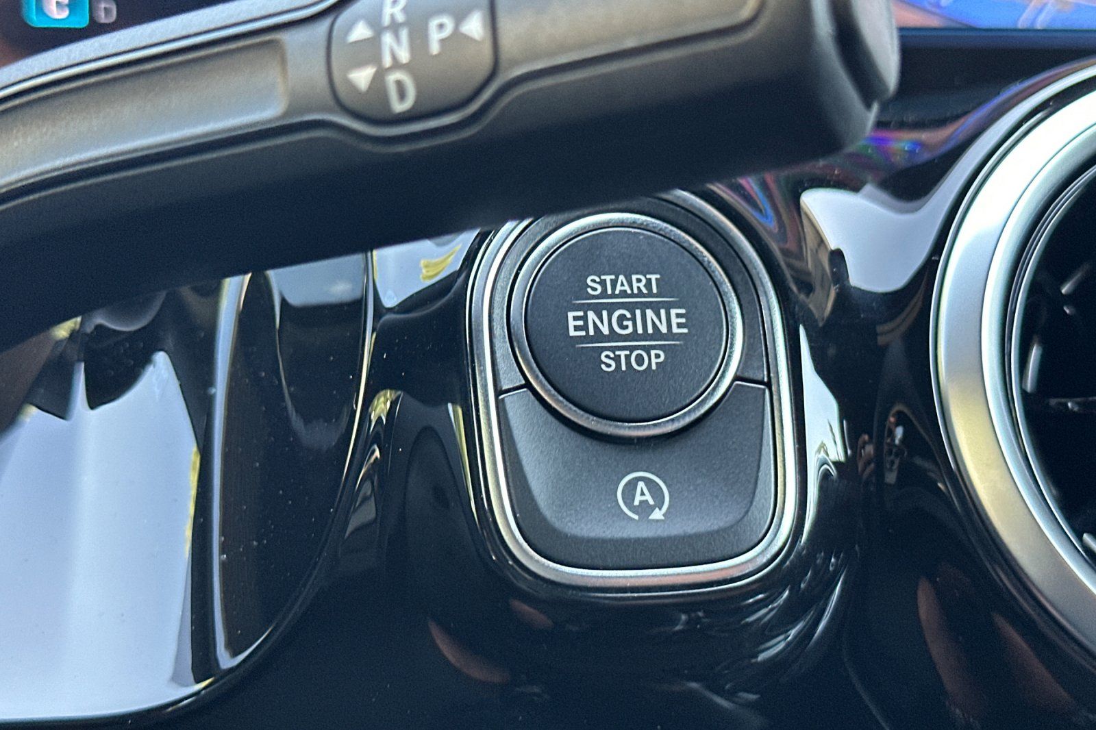 2026 Mercedes Benz GLA 250 photo 17