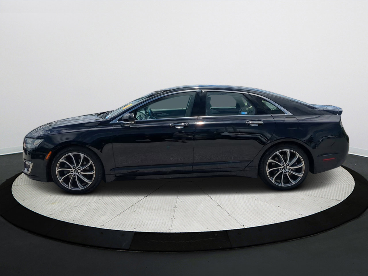 2019 Lincoln MKZ Reserve photo 7