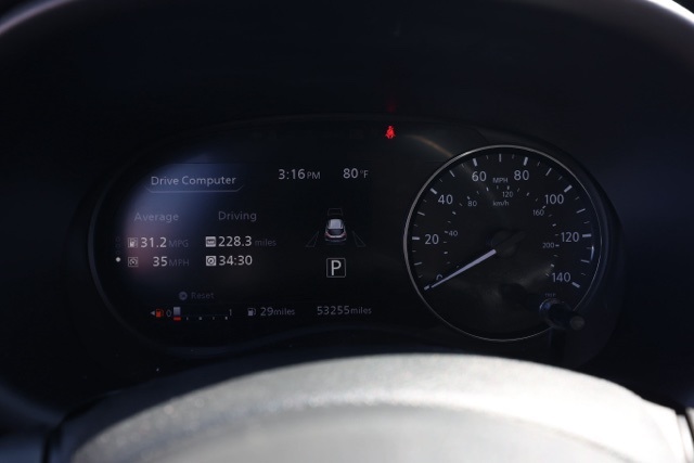 2023 Nissan Kicks SR photo 26