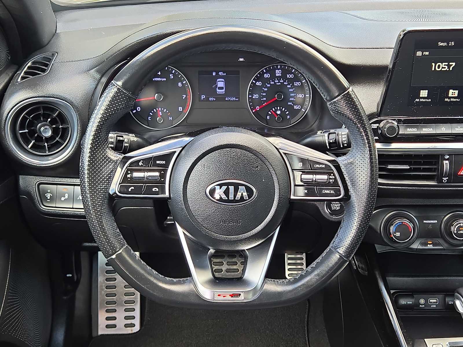 2021 Kia Forte GT-Line photo 17