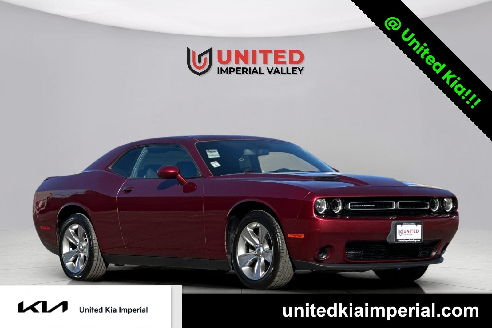 2020 Dodge Challenger SXT's photo