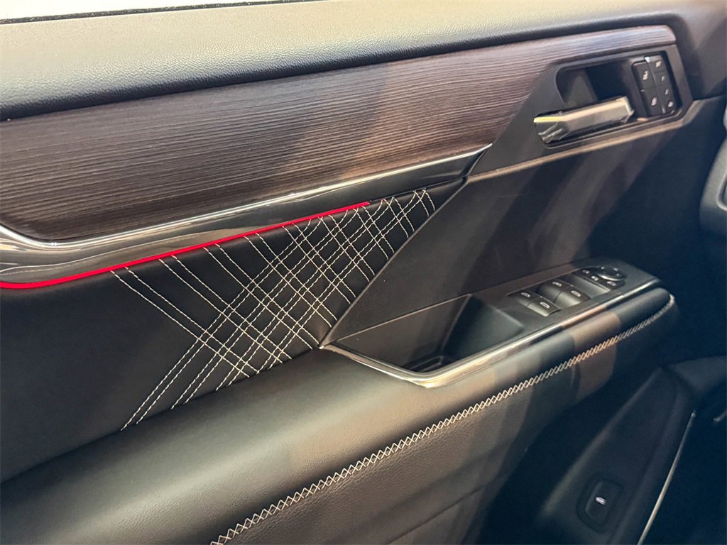2026 Gmc Acadia Denali photo 30