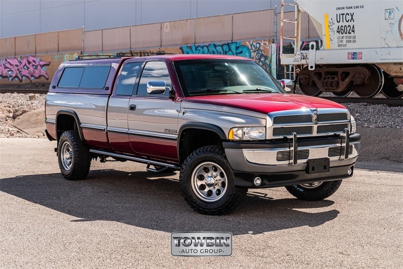 1996 Dodge Ram ST photo 2