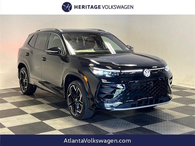 2025 Volkswagen Tiguan SEL R-LINE's photo