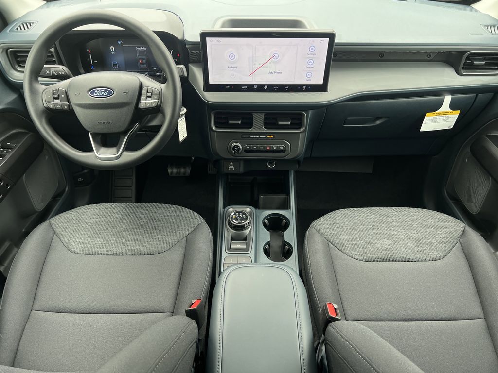 2025 Ford Maverick XL photo 2