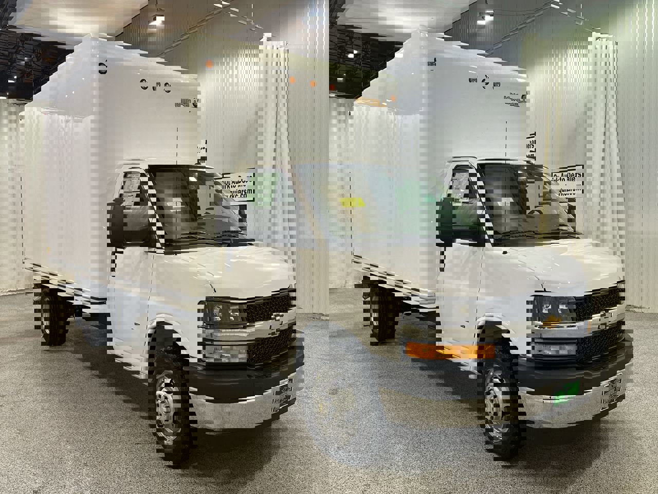 New 2025 Summit White Chevrolet 1WT image 1
