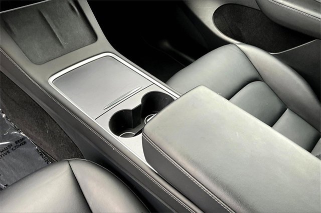 2023 Tesla Model Y Long Range photo 14