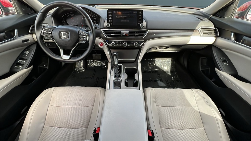 2018 Honda Accord Touring photo 5