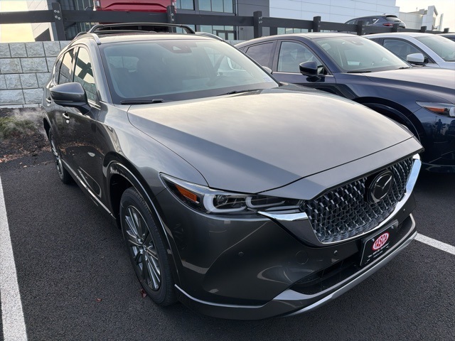 2025 Mazda CX-5 Turbo Signature's photo