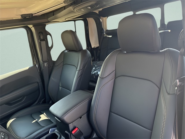 2025 Jeep Gladiator Sport photo 15